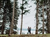 Sesión de fotos de preboda. Ensaio fotográfico casal. de Brasil a Bariloche, por Daniela Liska. Sesión de fotos de preboda en Bariloche